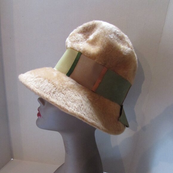 Vintage 1970 Style Bucket Hat Camel Color Velour Made in Austria Chesterfield main image 4